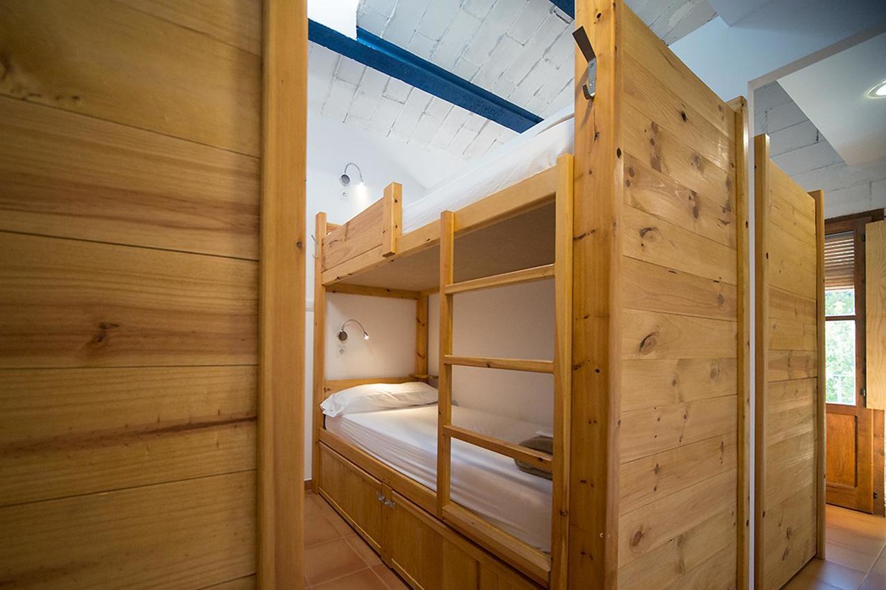 Crux Albergue Adahuesca Buitenkant foto